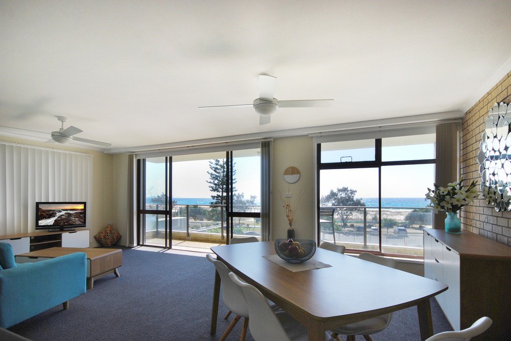 14/32 Musgrave Street COOLANGATTA 3