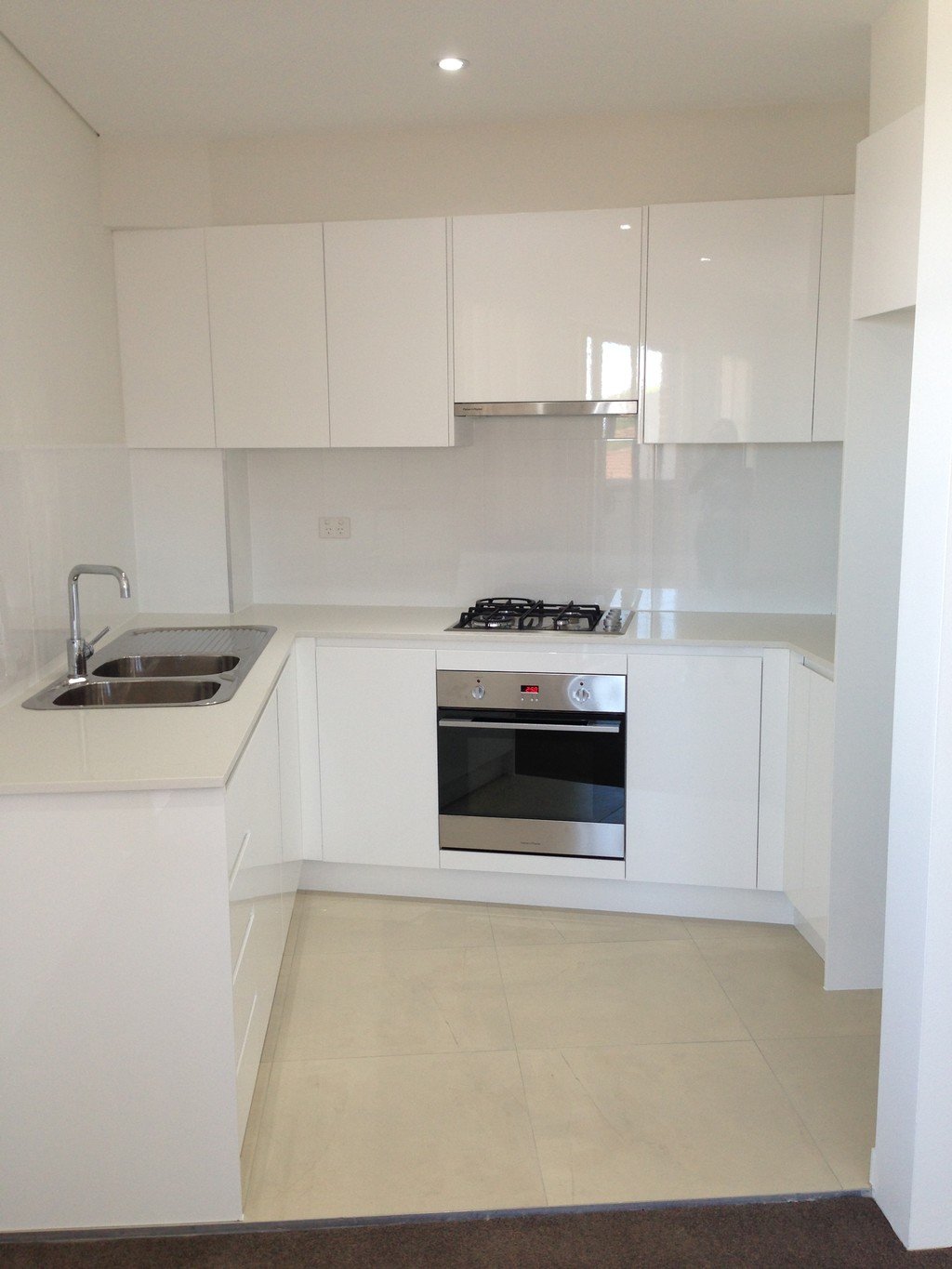 14/33-37 Gray Street KOGARAH 2