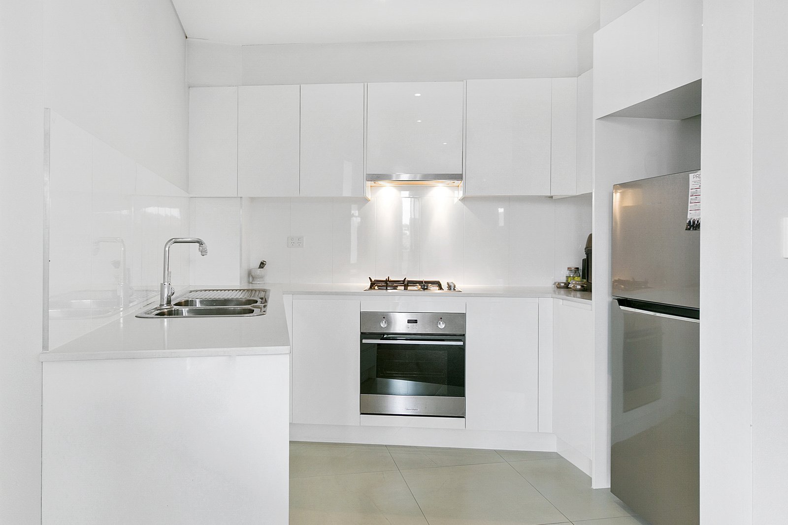 14/33 Gray Street KOGARAH 2