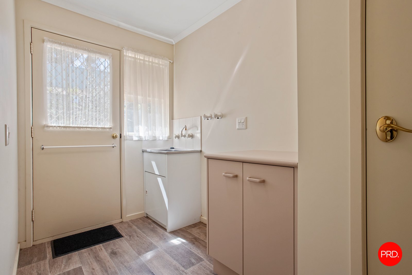143/33 Mandurang Road SPRING GULLY 9