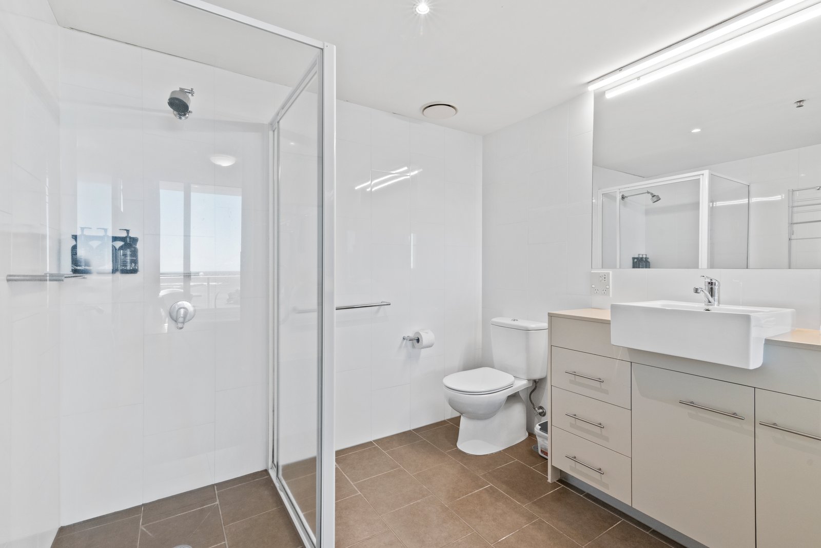 1434-1435/6-8 Stuart Street TWEED HEADS 9