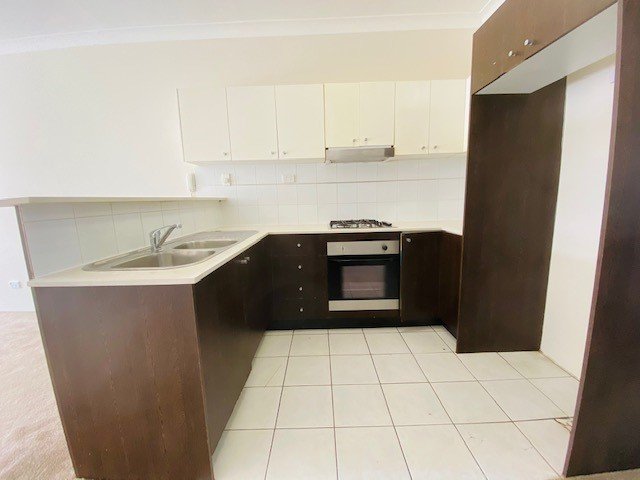 14/384A Railway Parade CARLTON 2