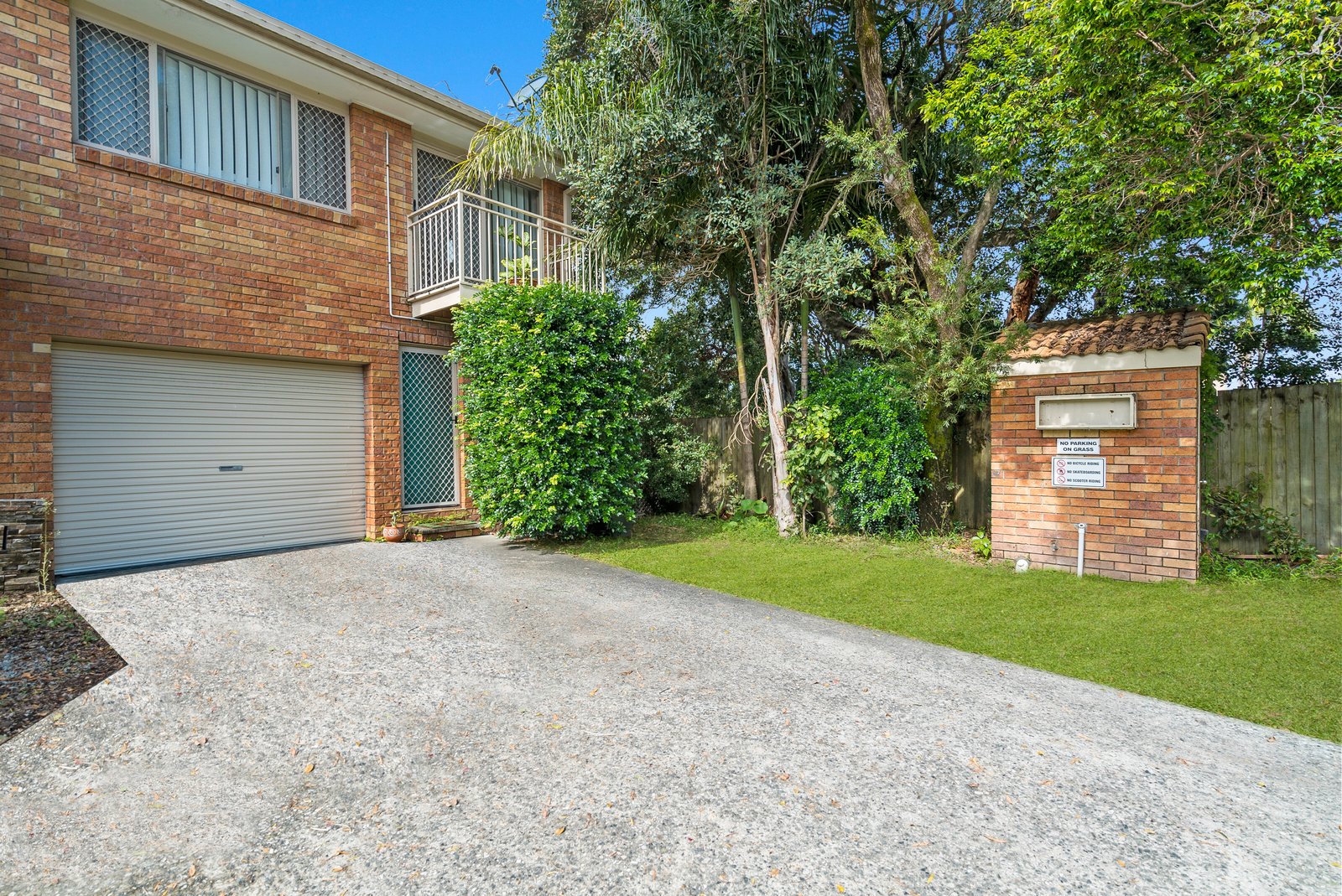 14/4-6 Honeysuckle Street TWEED HEADS WEST 1