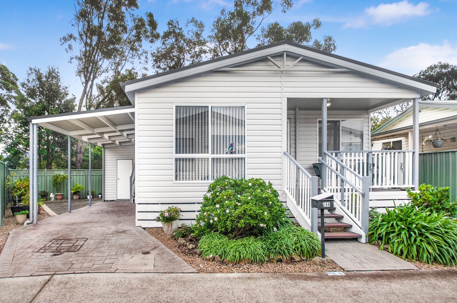 144 Acacia Close KANAHOOKA 1