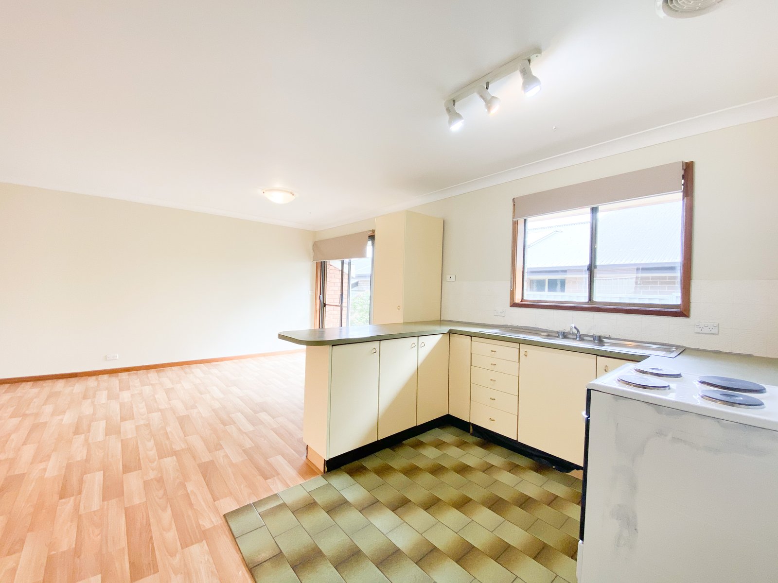 1/44 Austral Street NELSON BAY 3