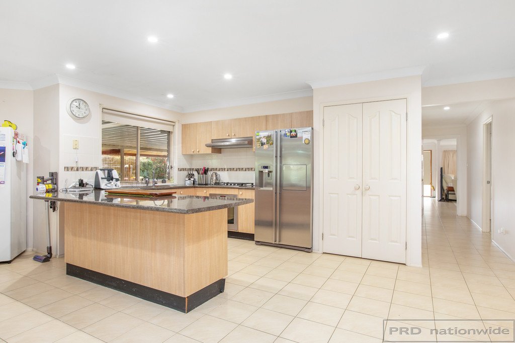 144 Avery Street RUTHERFORD 4