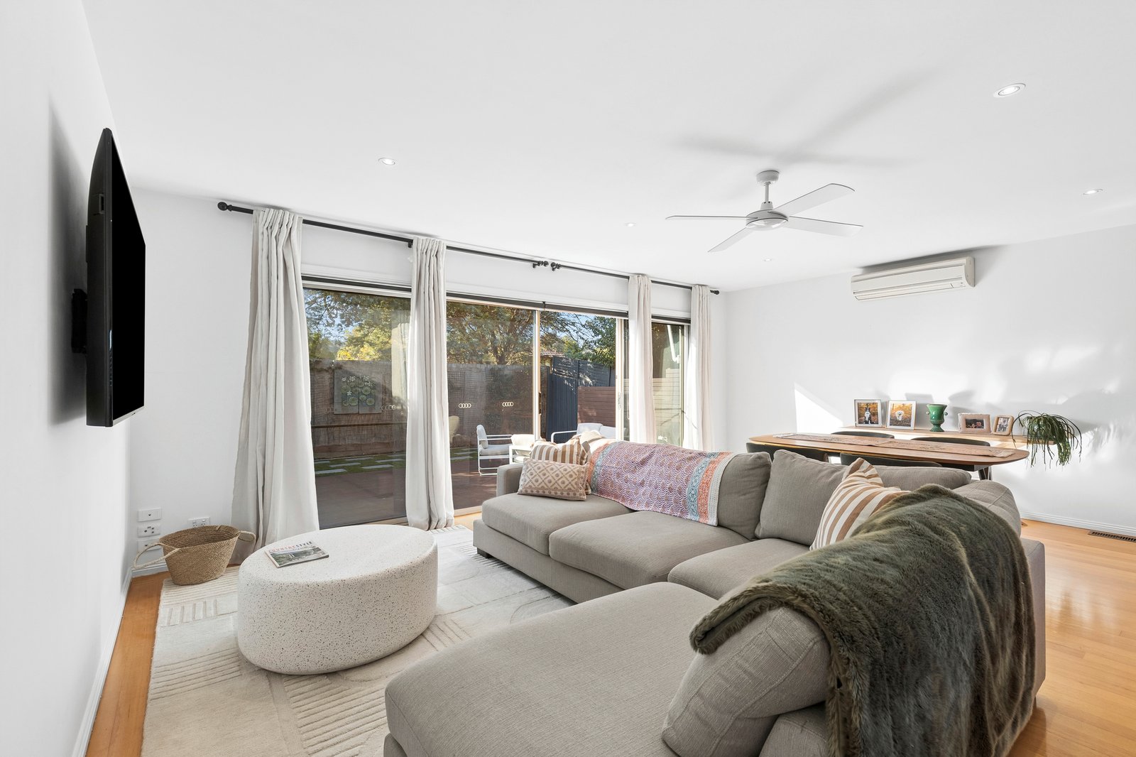 Gallery: 1/44 Balcombe Road
