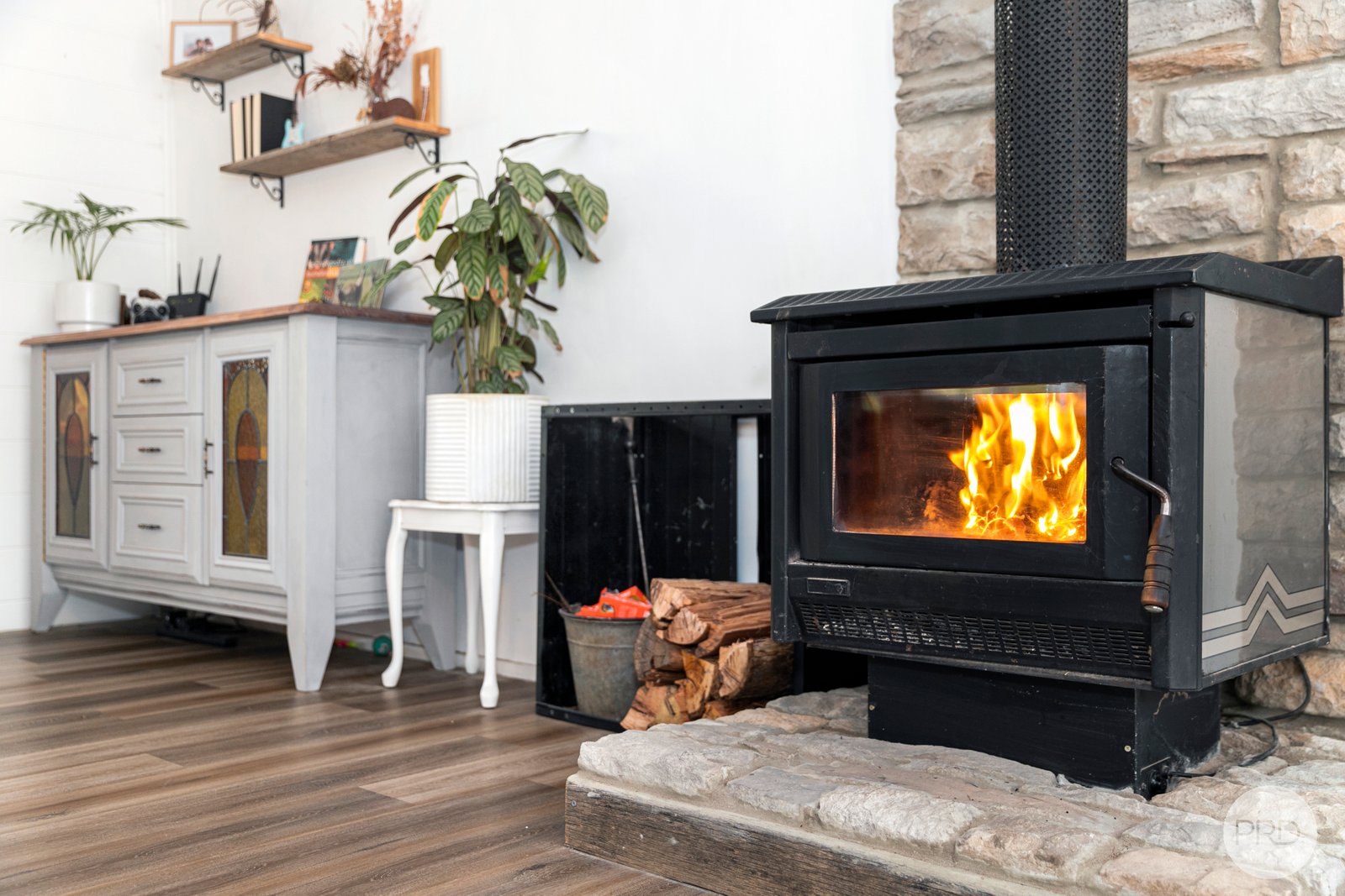 144 Cowans Drive DALES CREEK 7