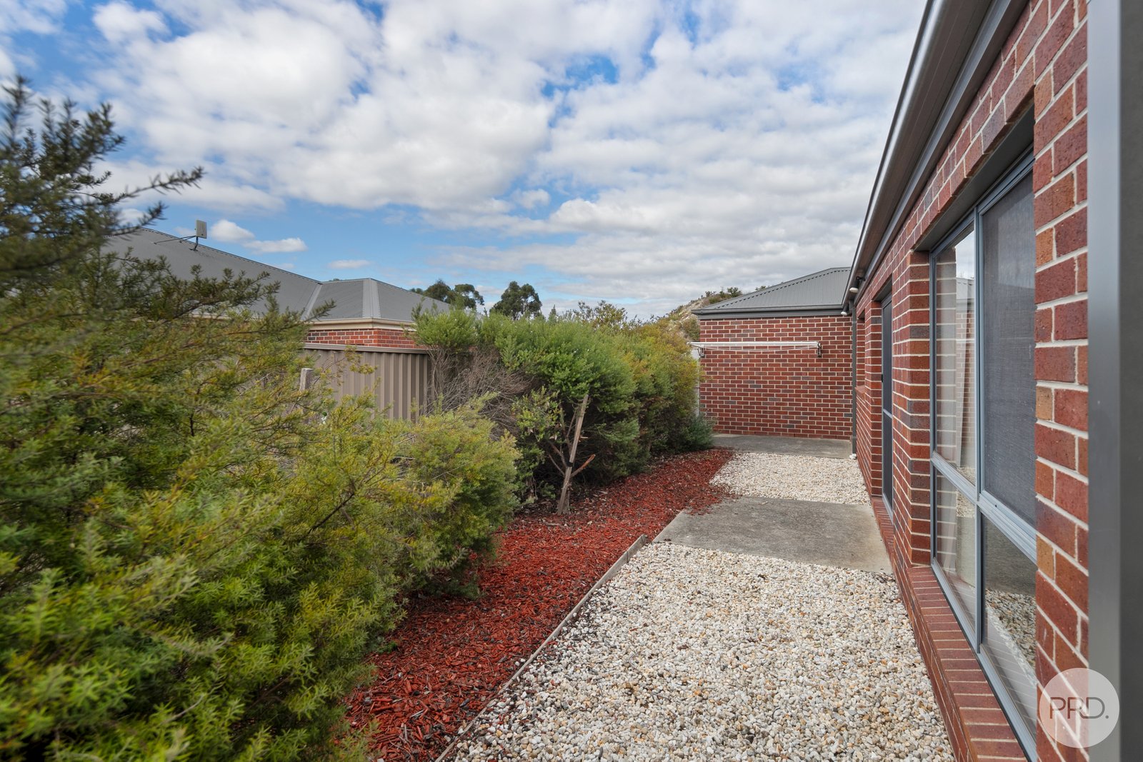 1/44 Crown Street SEBASTOPOL 11