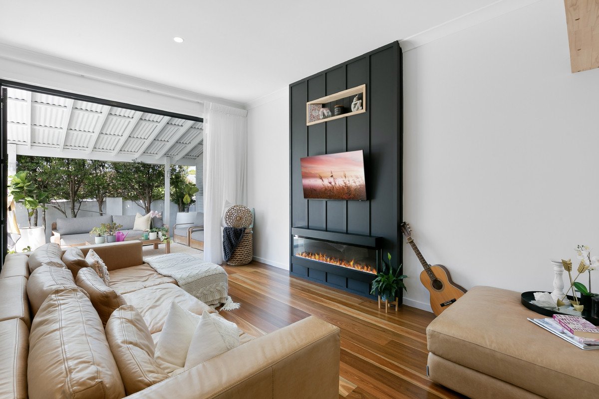 1/44 Dawn Parade Miami 3