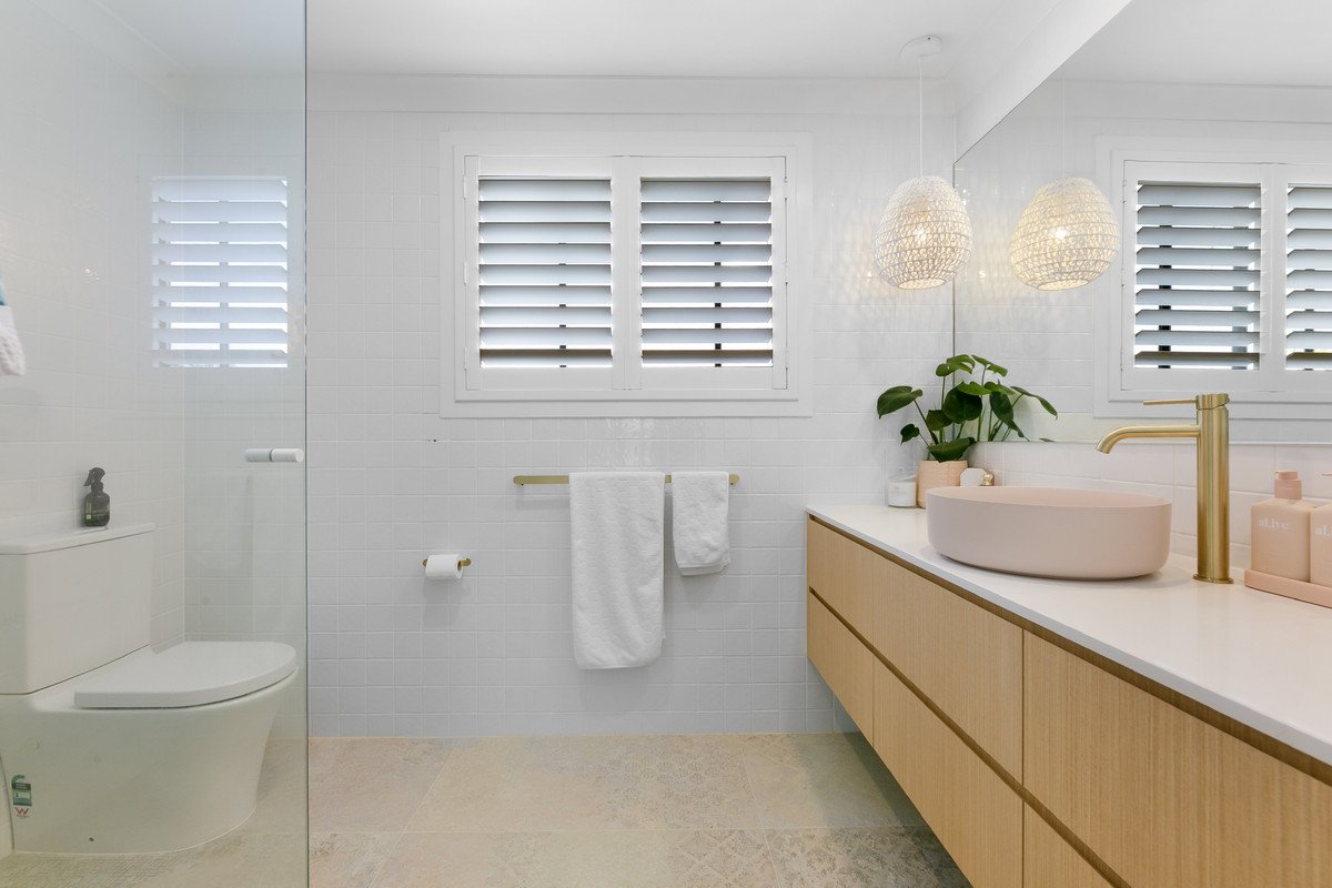 1/44 Dawn Parade Miami 14