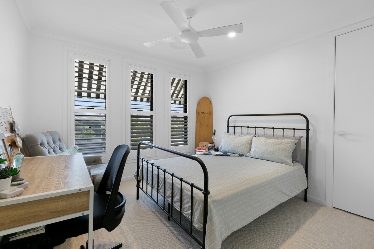 1/44 Dawn Parade Miami 15