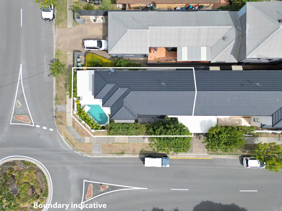 1/44 Dawn Parade Miami 26