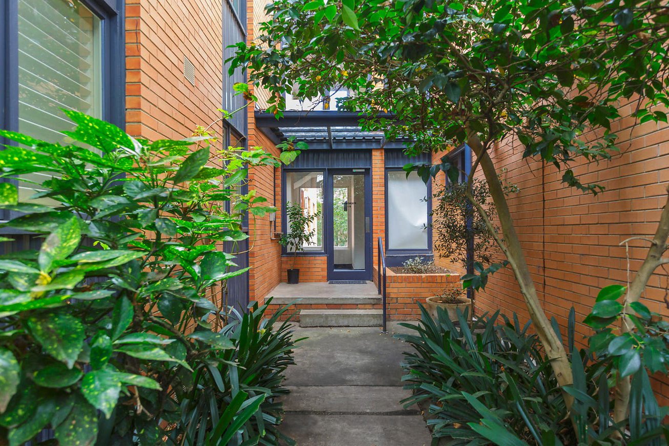 14/4 Glyndebourne Avenue, Toorak, 3142