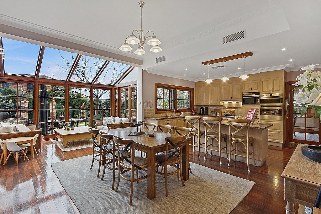 144 Letitia Street OATLEY 3