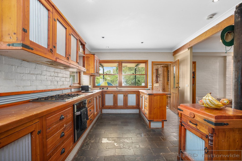 144 Martins Creek Road PATERSON 8