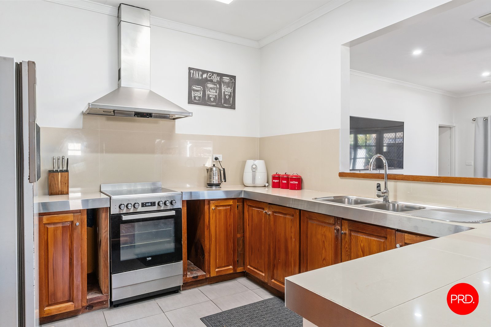 1/44 Neil Street KANGAROO FLAT 2