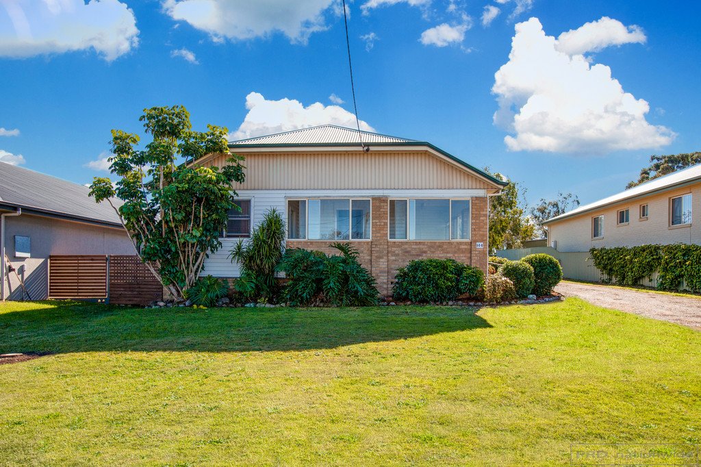 144 New England Highway LOCHINVAR 1