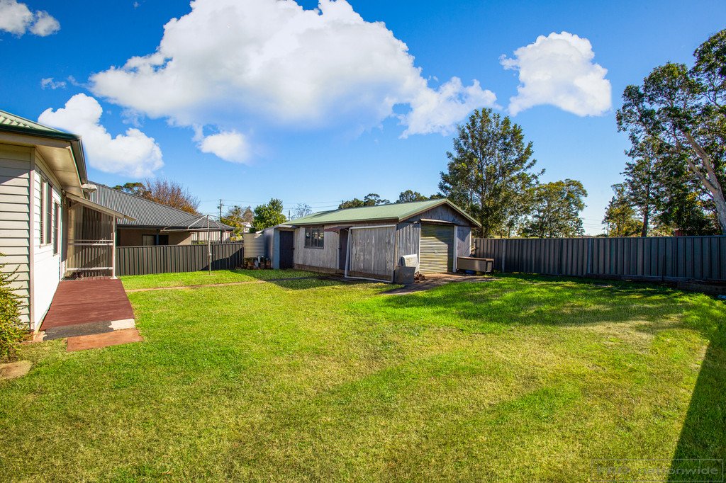 144 New England Highway LOCHINVAR 9