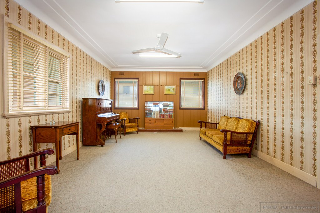 144 New England Highway LOCHINVAR 17