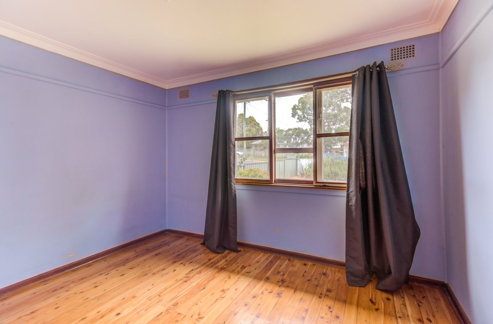 144 Robert Street TAMWORTH 11