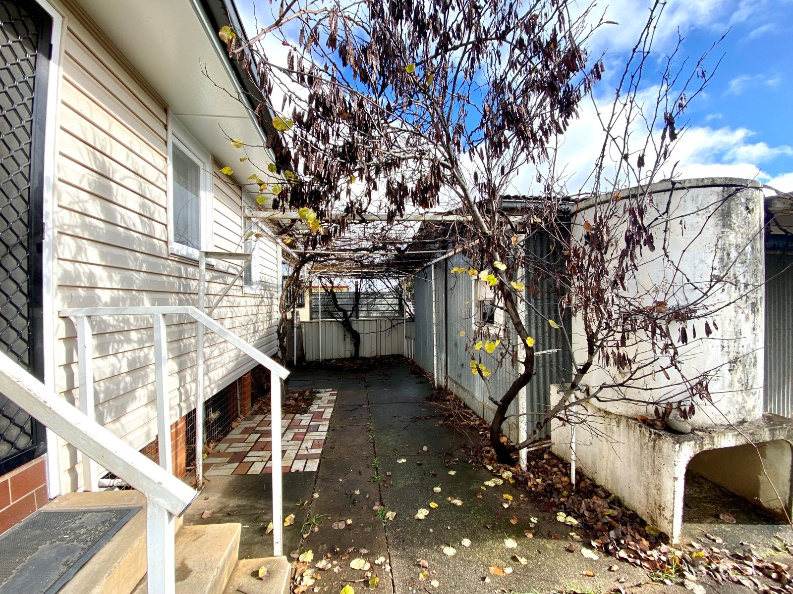 144 Robert Street TAMWORTH 13