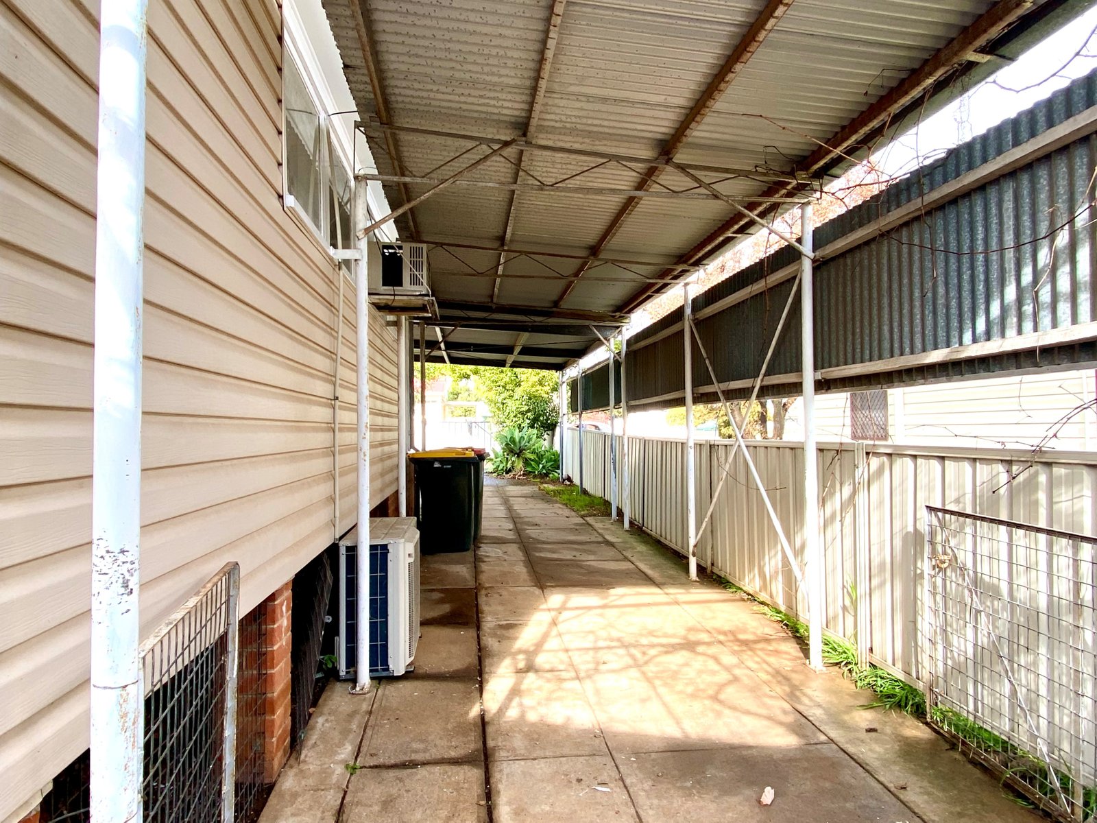 144 Robert Street TAMWORTH 17