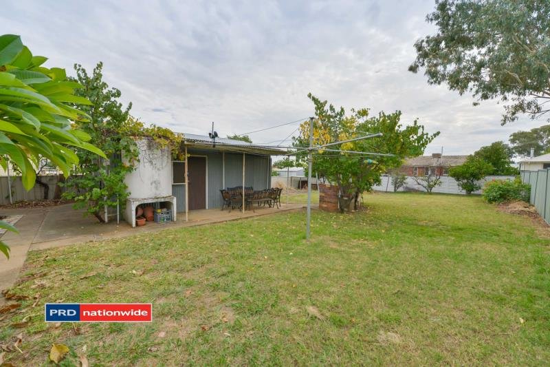 144 Robert Street TAMWORTH 7
