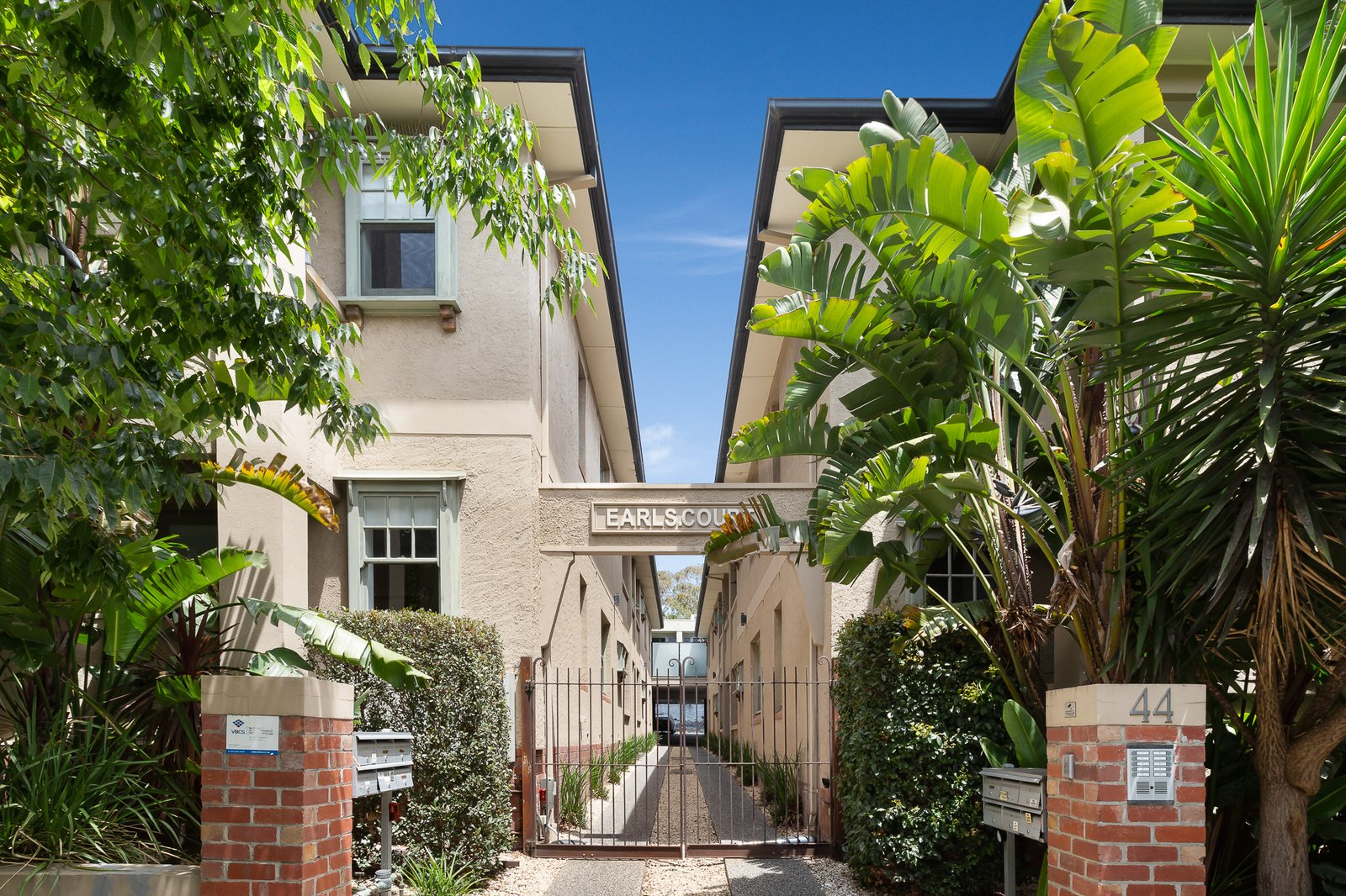 Gallery: 1/44 Wellington Street