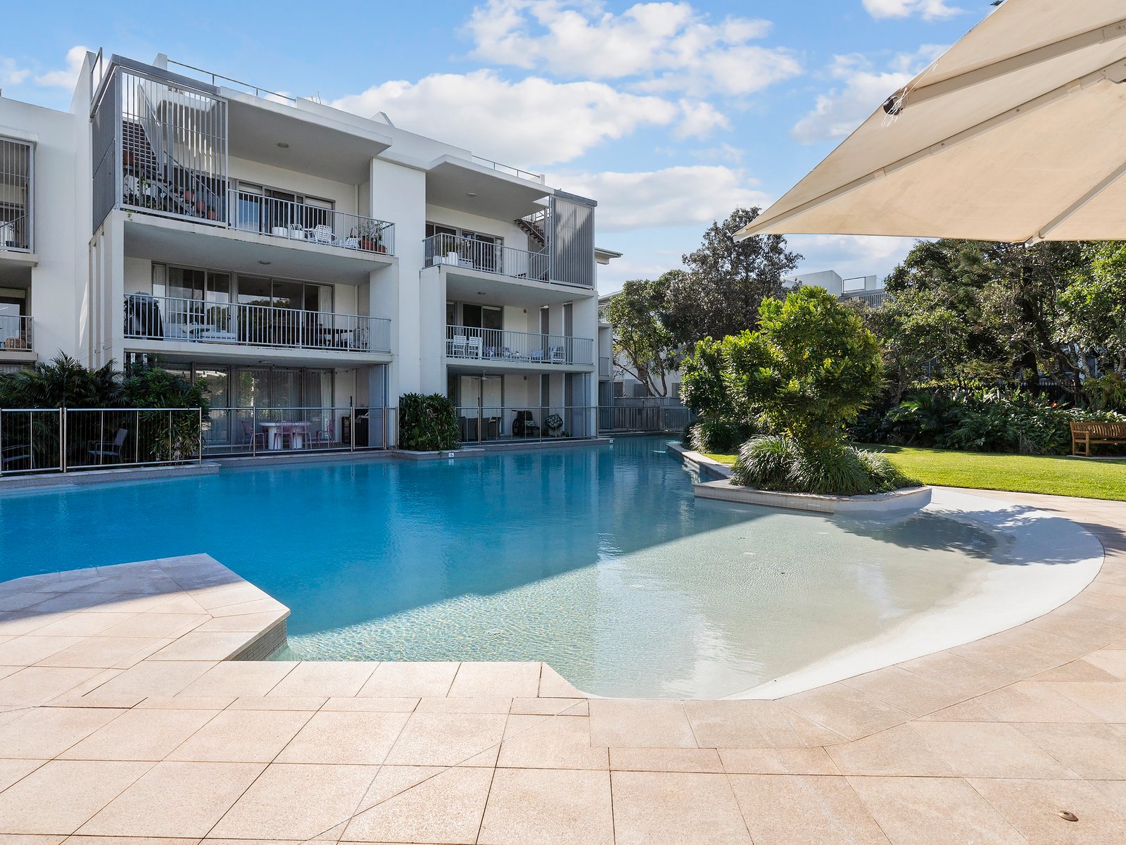 14/40-48 Kamala Crescent CASUARINA 3