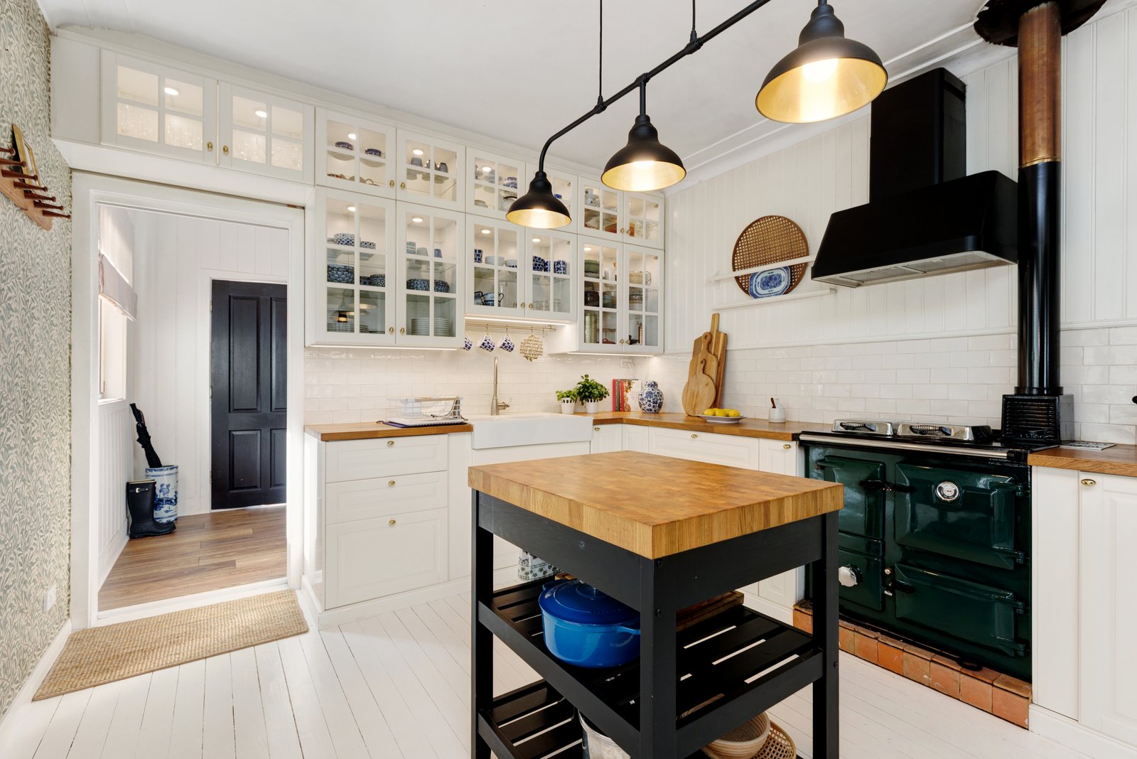 1440 Batlow Road TUMBARUMBA 4