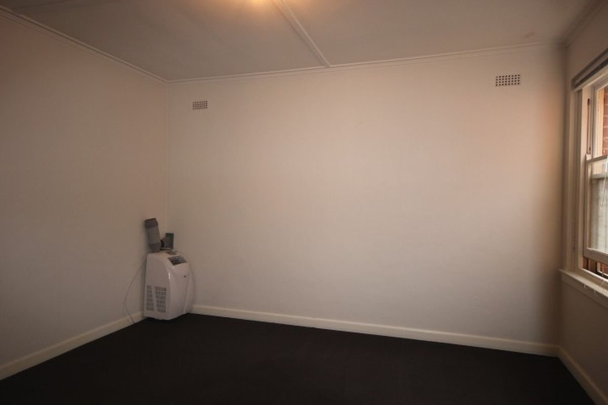 Gallery: 1/441 Centre Road