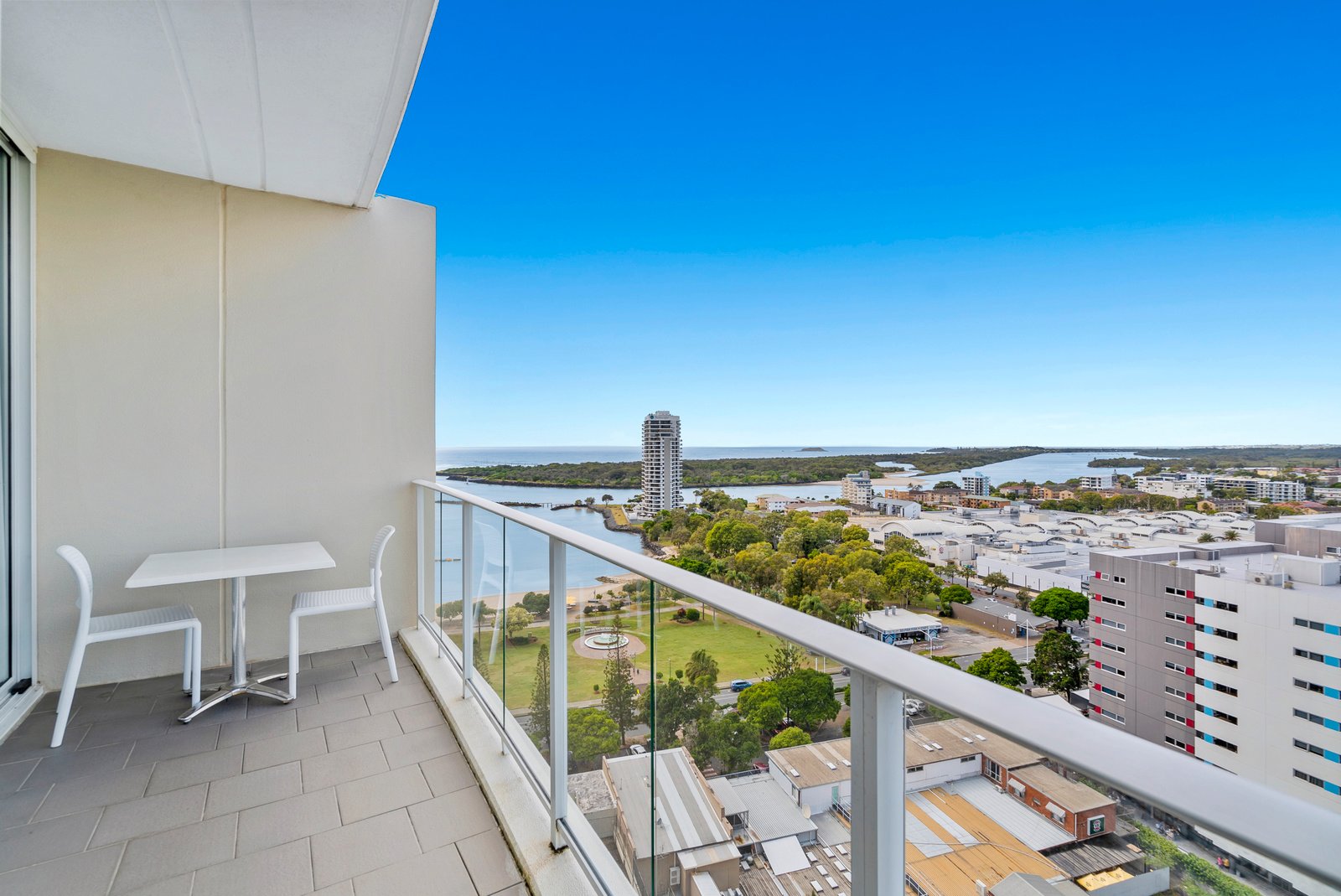 1442/6-8 Stuart Street TWEED HEADS 2