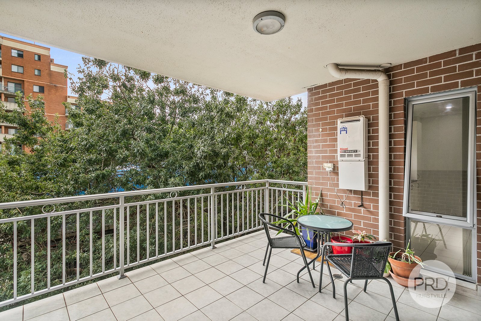 14/44-50 Woniora Road HURSTVILLE 7