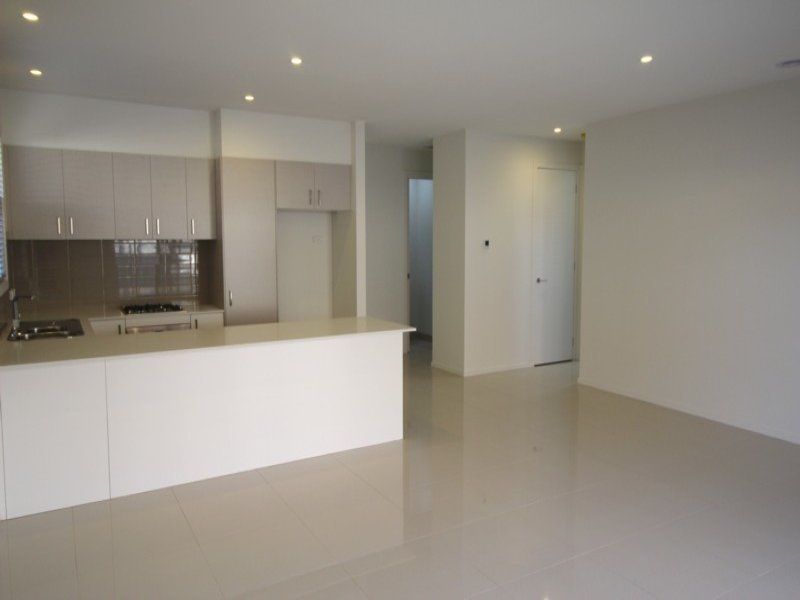 Gallery: 14/47 Green Island Avenue