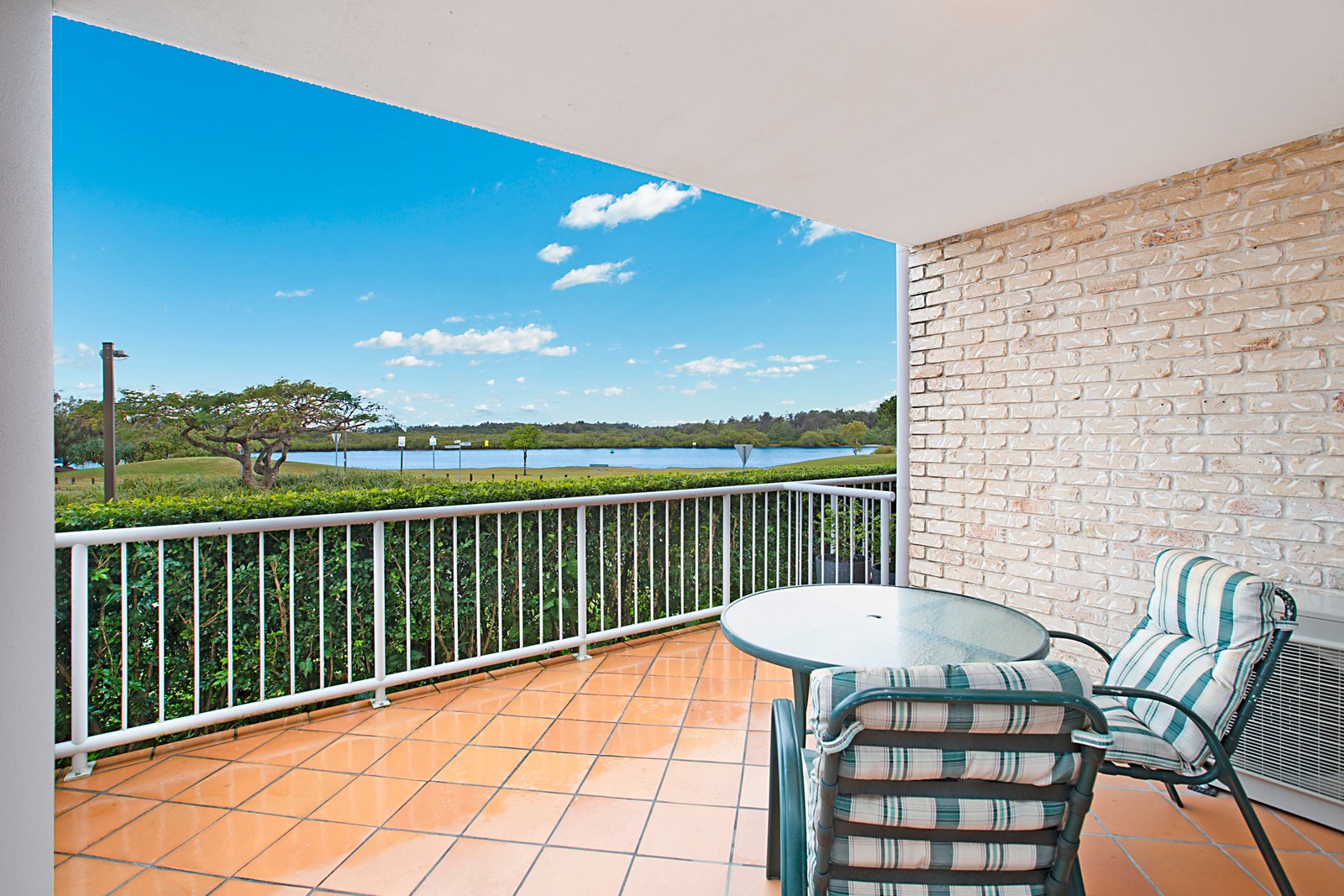 14/5-10 Quayside Court TWEED HEADS 2