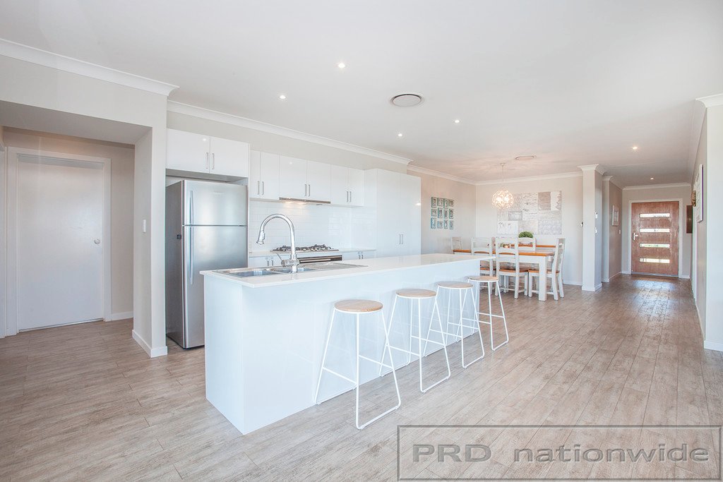 145 Bolwarra Park Drive BOLWARRA HEIGHTS 2