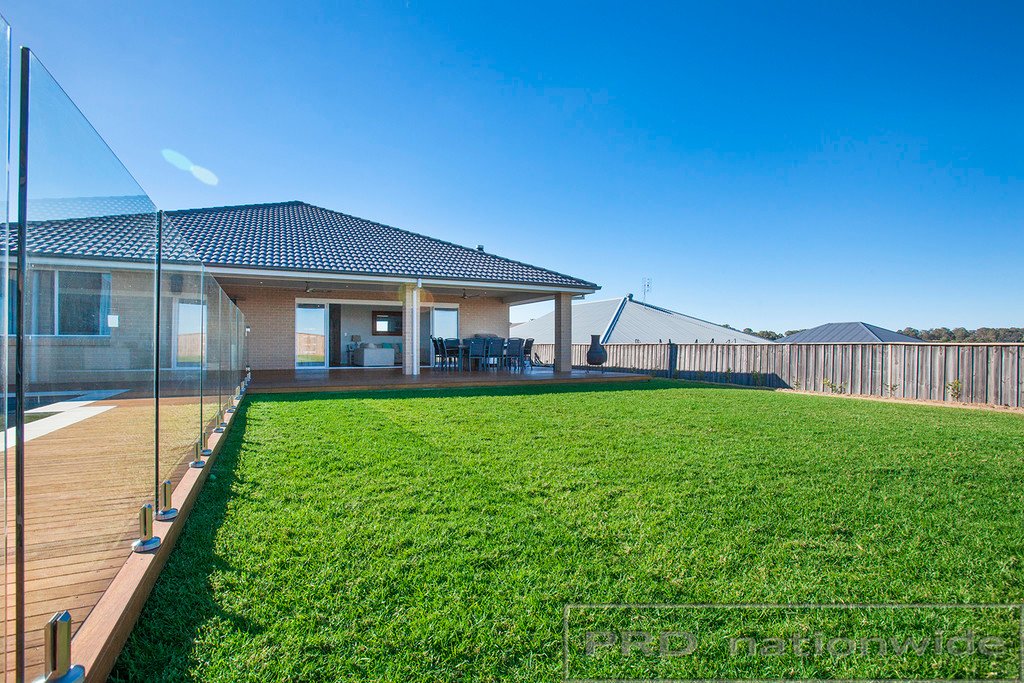 145 Bolwarra Park Drive BOLWARRA HEIGHTS 12