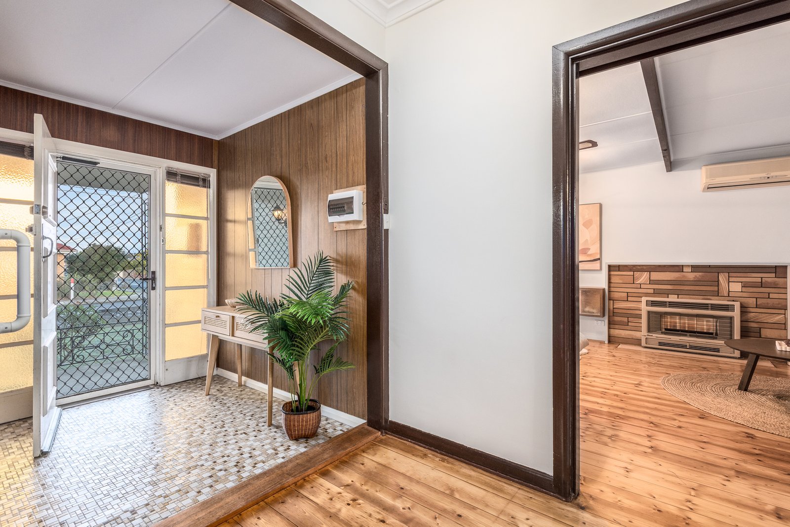 Gallery: 145 Elizabeth Street