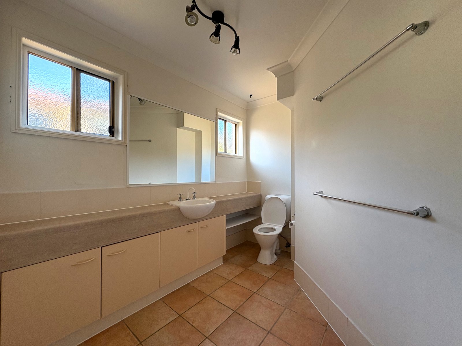 14/5 Inland Drive TUGUN 8