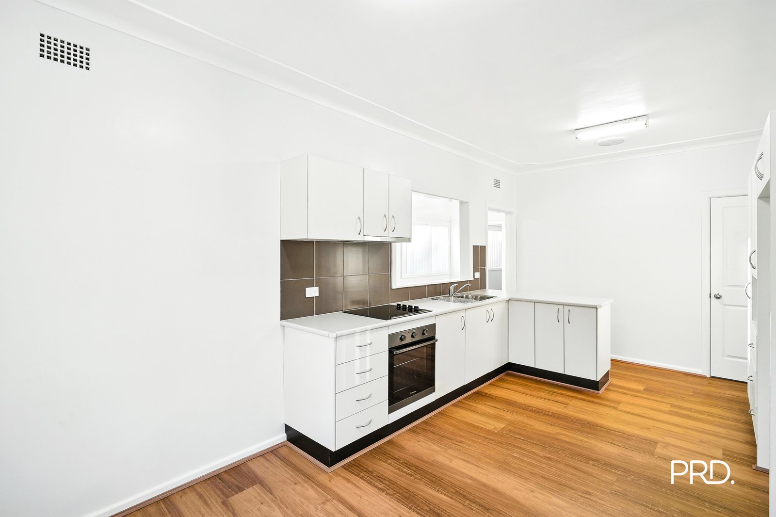 145 Mulgoa Rd  Jamisontown 2