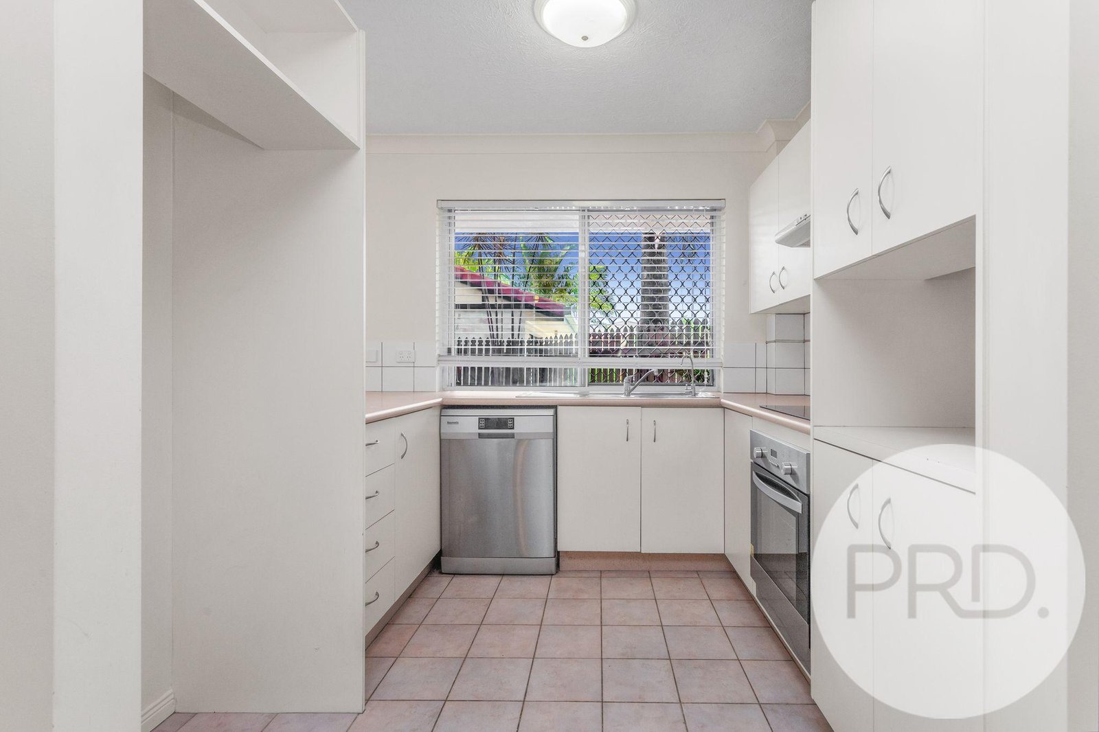 1/45 Oliver Street NUNDAH 5