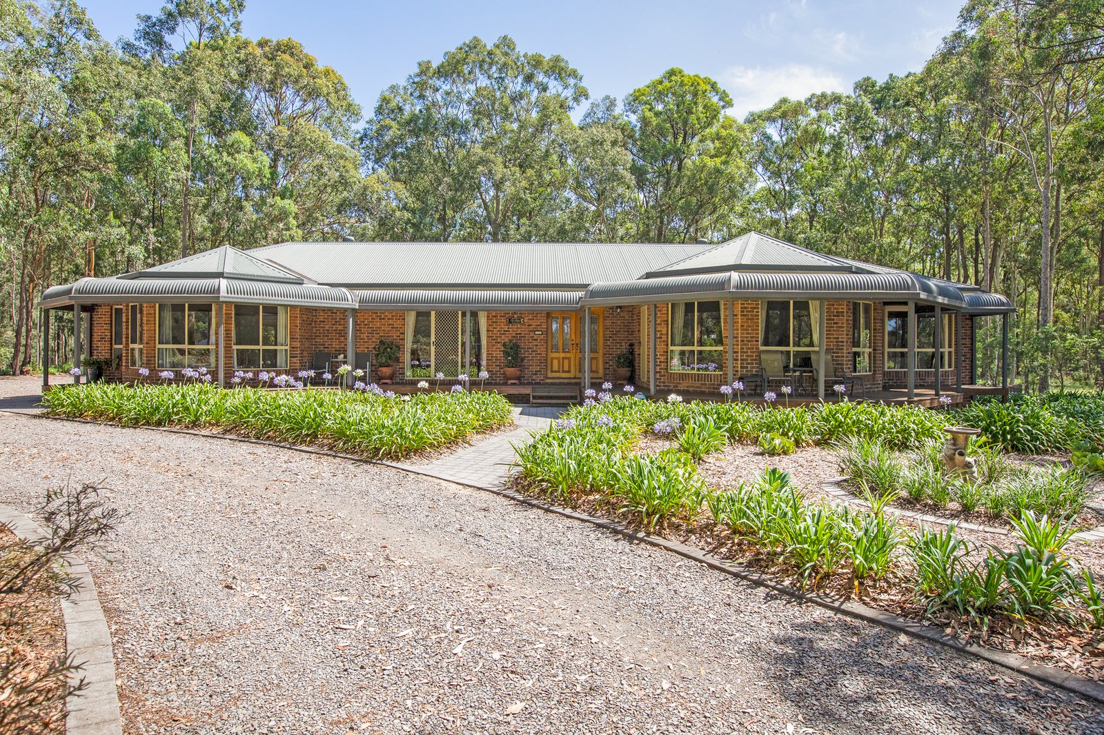 145 Parish Drive THORNTON 1