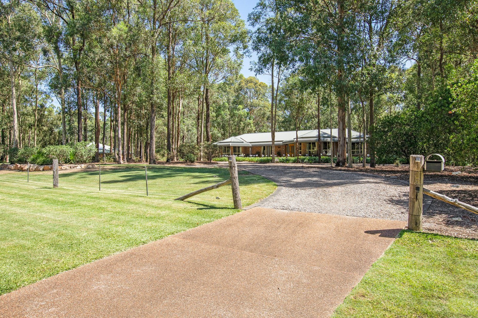 145 Parish Drive THORNTON 2