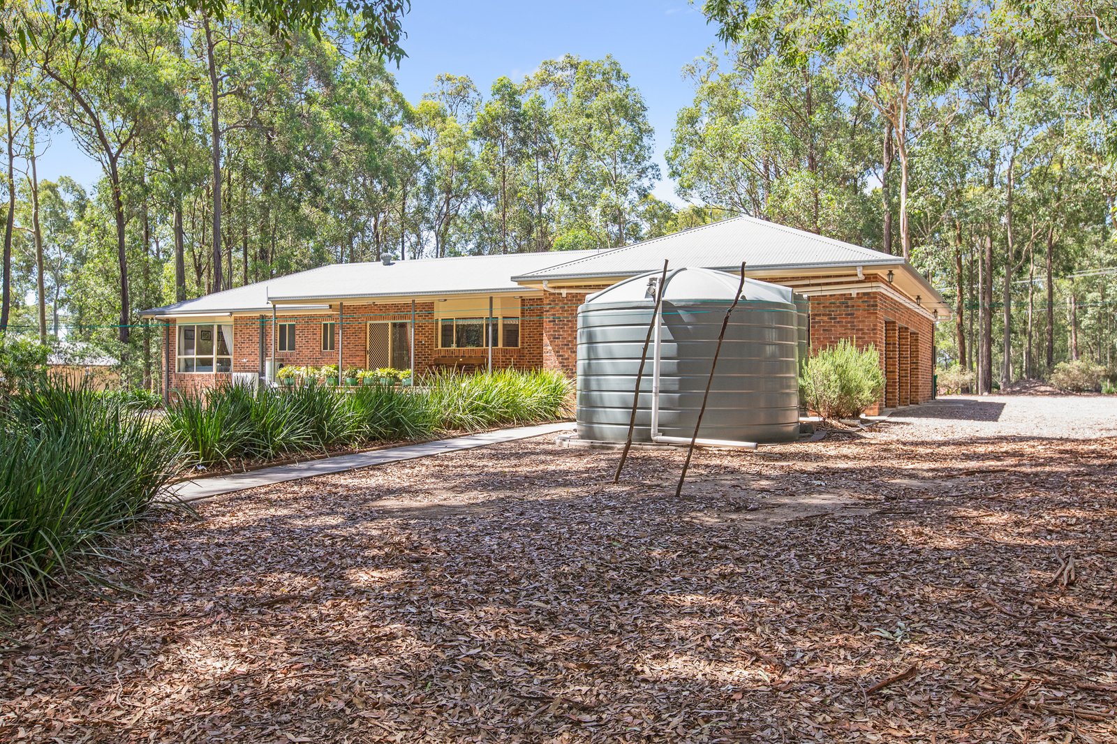 145 Parish Drive THORNTON 23