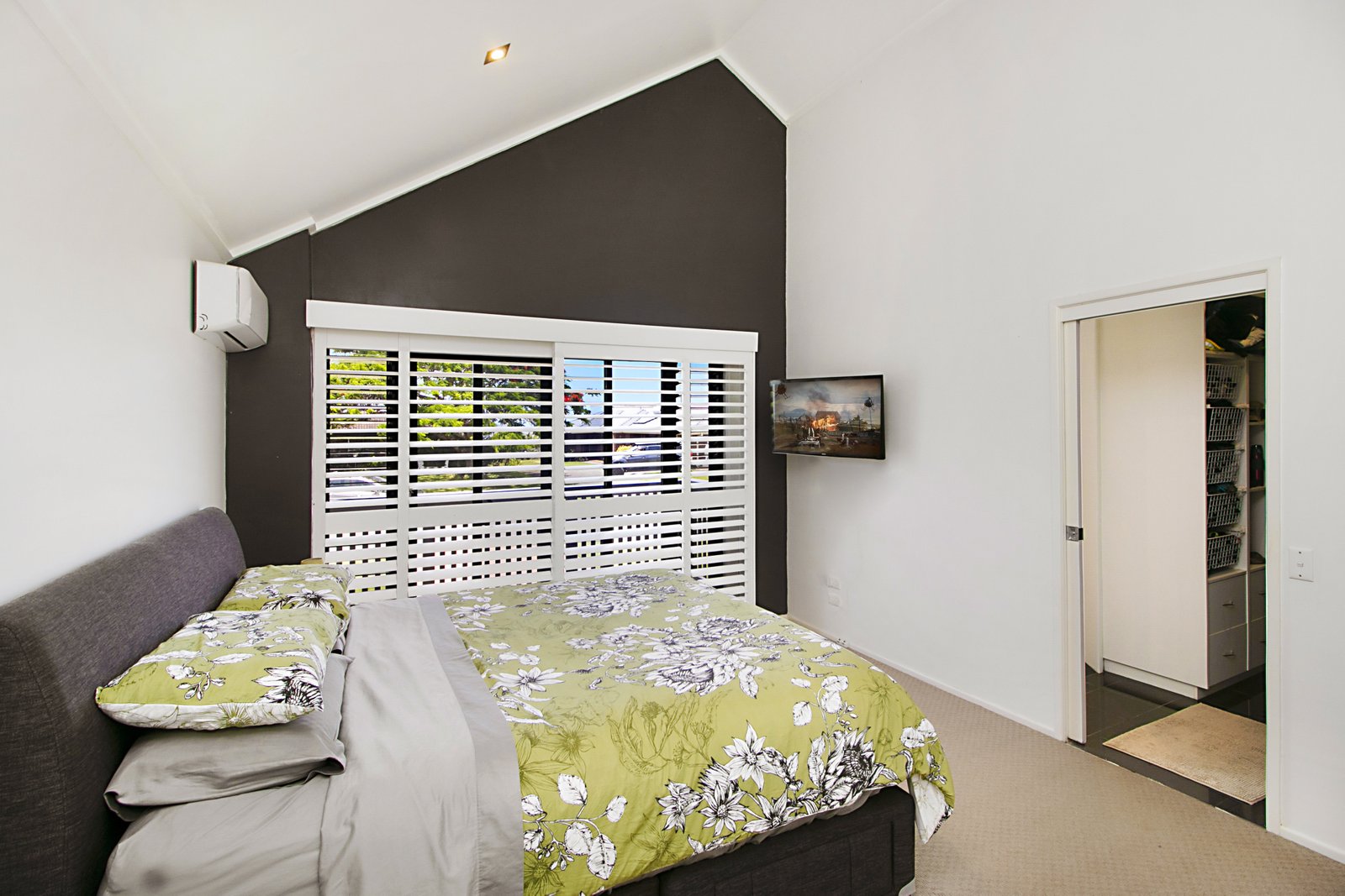 145 Pioneer Parade BANORA POINT 10