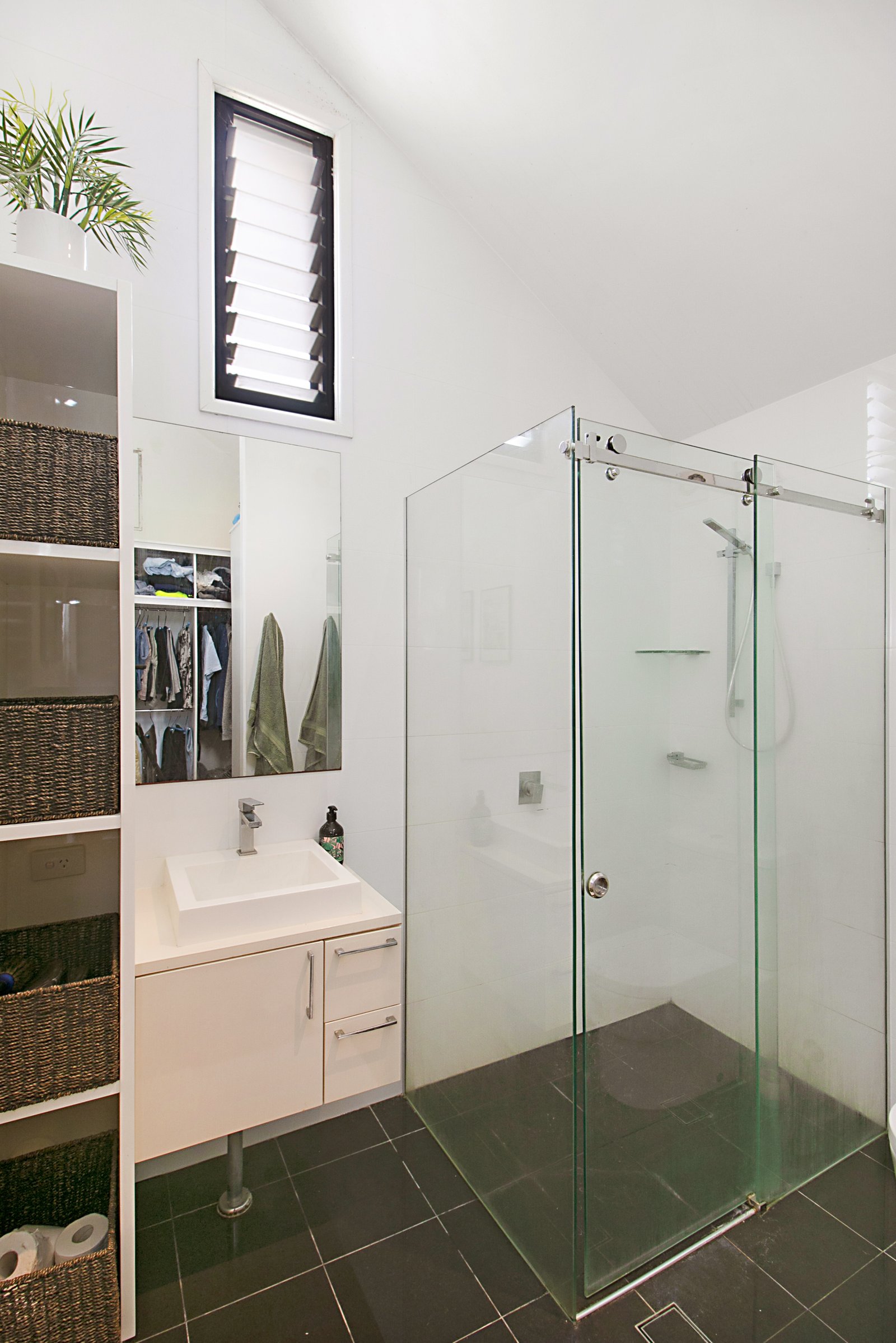 145 Pioneer Parade BANORA POINT 14