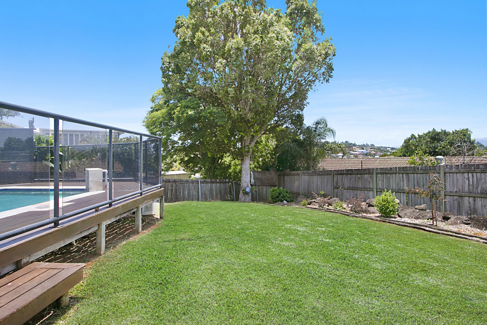 145 Pioneer Parade BANORA POINT 16