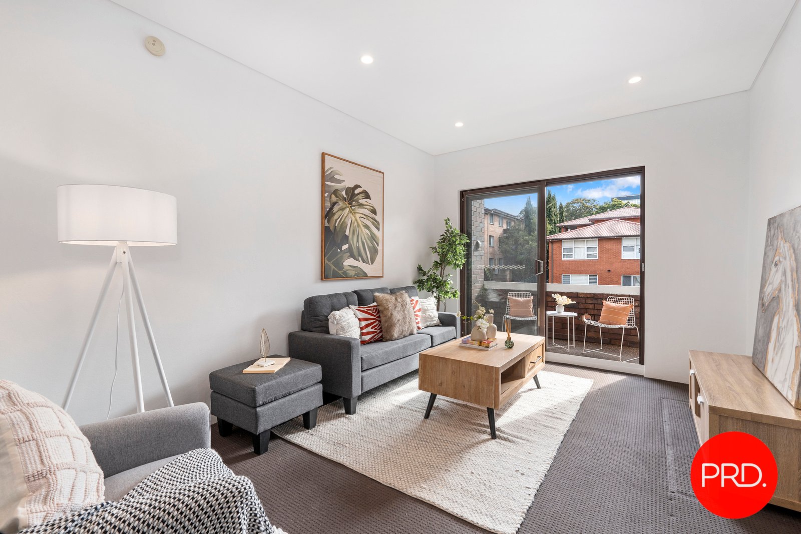 14/50 Warialda Street KOGARAH 1