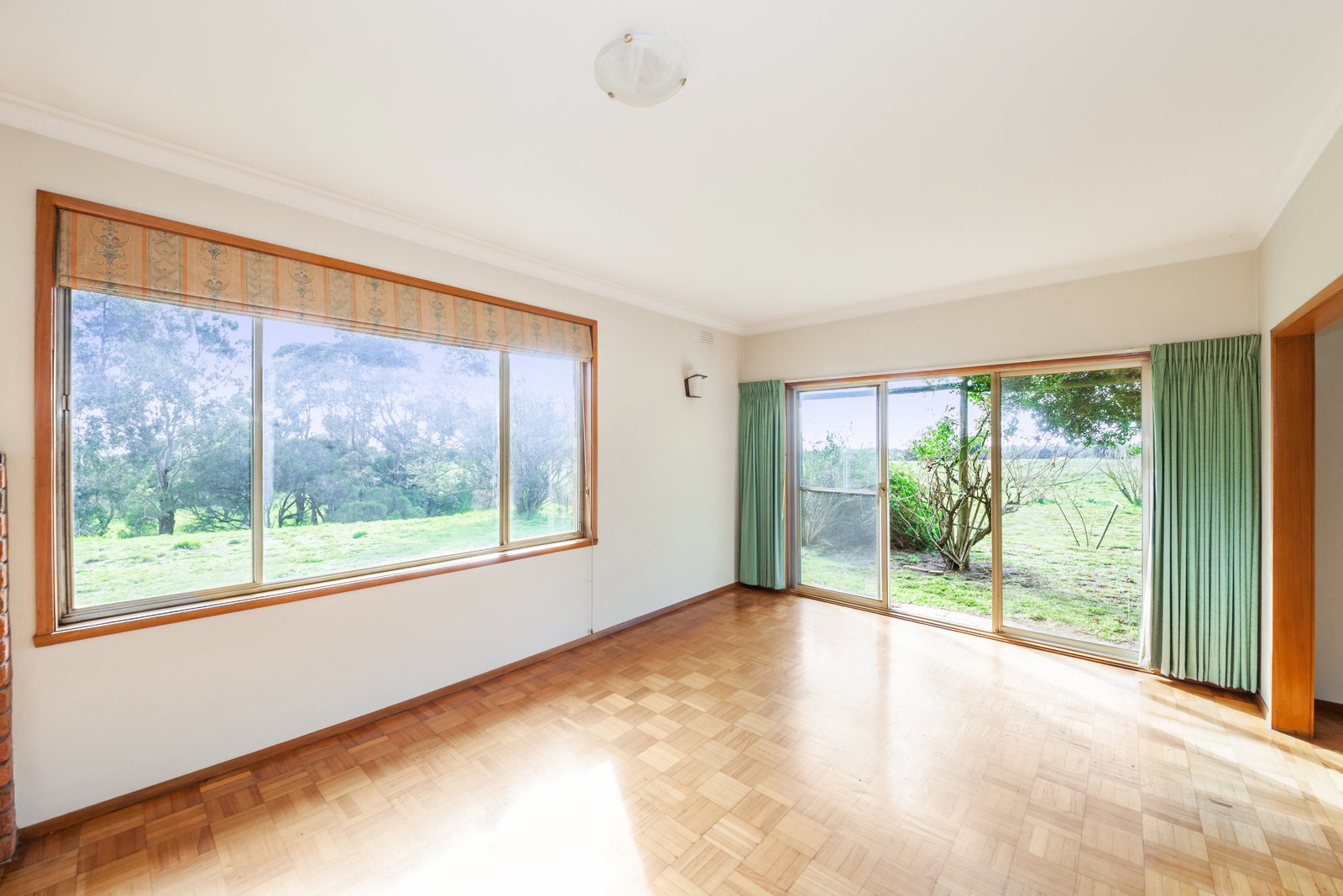 Gallery: 1451-1459 Portarlington Road